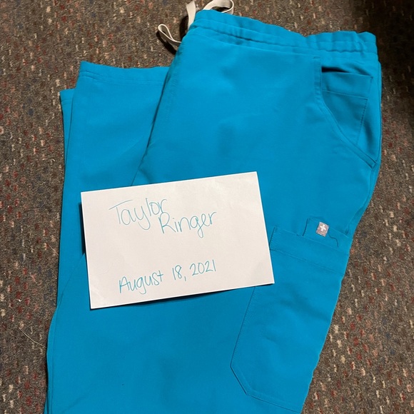 Teal Yolas - Picture 1 of 2